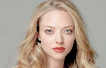 أماندا سيفريد  Actress Amanda Seyfried 