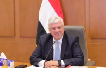 وزير التعليم العالي والبحث العلمي 