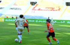 الأهلي و فاركو 