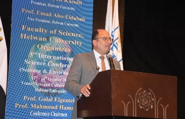 د. السيد قنديل د. السيد قنديل