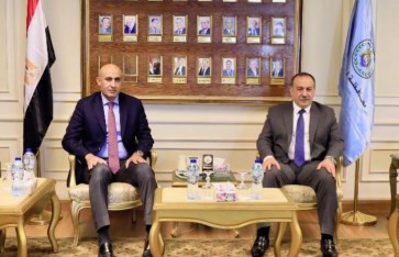 جانب من اللقاء جانب من اللقاء