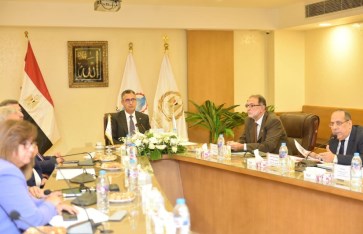 خلال اجتماع الجمعية العامة للشركة القابضة خلال اجتماع الجمعية العامة للشركة القابضة