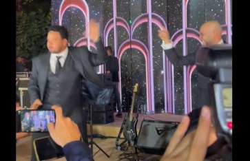 مصطفى غريب  مصطفى غريب