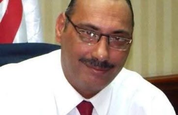 هشام عياد  هشام عياد