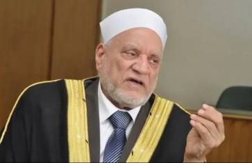 الدكتور أحمد عمر هاشم 