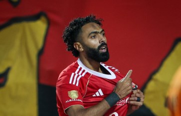 حسين الشحات  حسين الشحات