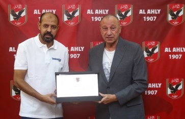 تكريم عماد النحاس في الأهلي  تكريم عماد النحاس في الأهلي