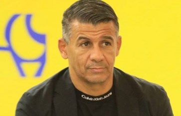 ميلود حمدي  ميلود حمدي