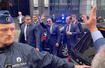 الرئيس السيسي عند وصوله بروكسل الرئيس السيسي عند وصوله بروكسل