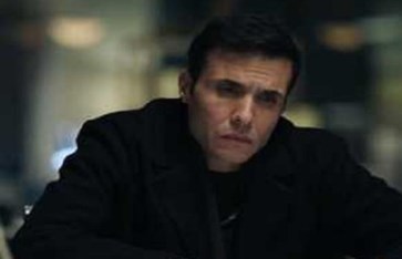 الفنان أمير عيد