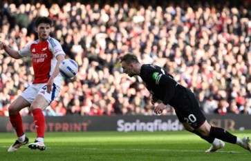أرسنال ضد وست هام يونايتد  أرسنال ضد وست هام يونايتد