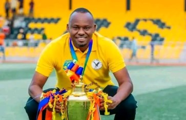 مدرب إيجل نوار  مدرب إيجل نوار