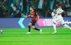 الأهلي والرياض 