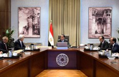 اجتماع تطوير الخدمات الإلكترونية الحكومية