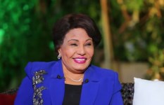 فردوس عبدالحميد