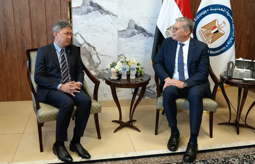 وزير البترول ونائب رئيس بتروناس الماليزية 