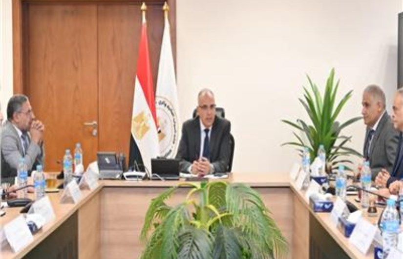 هاني سويلم وزير الري والموارد المائية  هاني سويلم وزير الري والموارد المائية