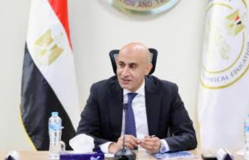 محمد عبداللطيف وزير التربية والتعليم محمد عبداللطيف وزير التربية والتعليم