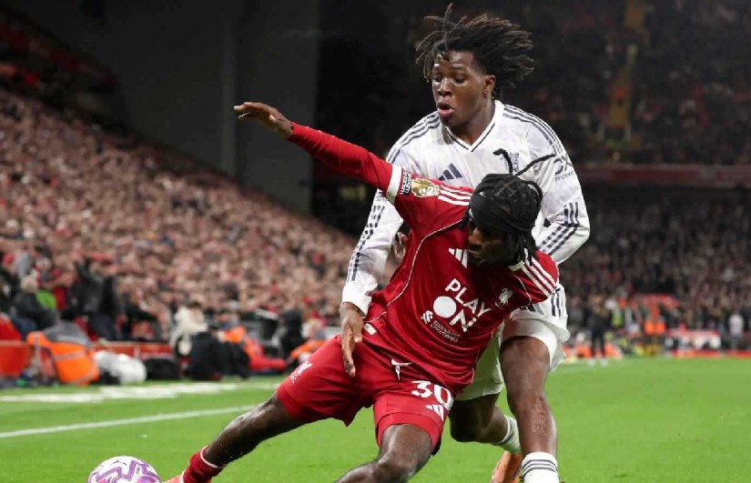 ليفربول ومانشستر يونايتد ليفربول ومانشستر يونايتد