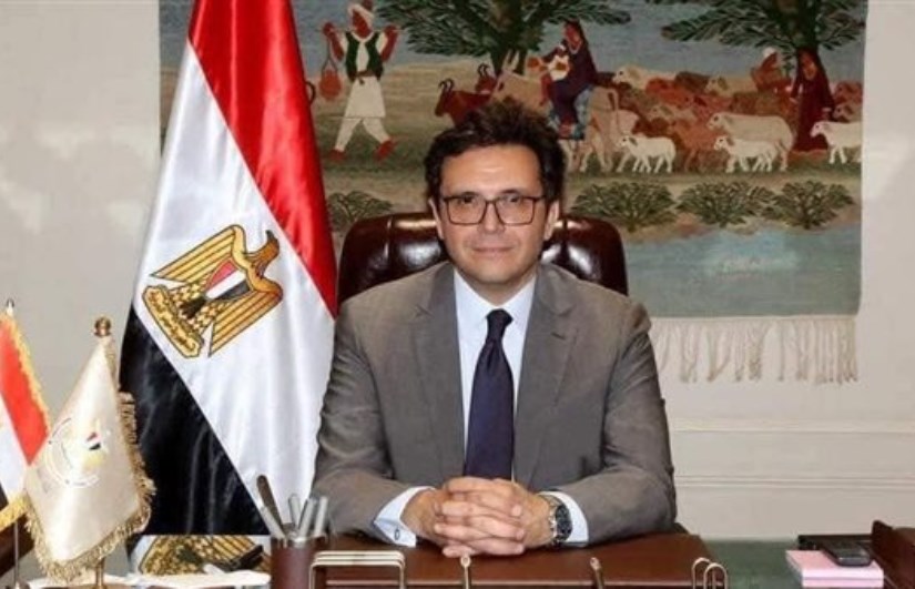 الدكتور أحمد فؤاد هنو الدكتور أحمد فؤاد هنو