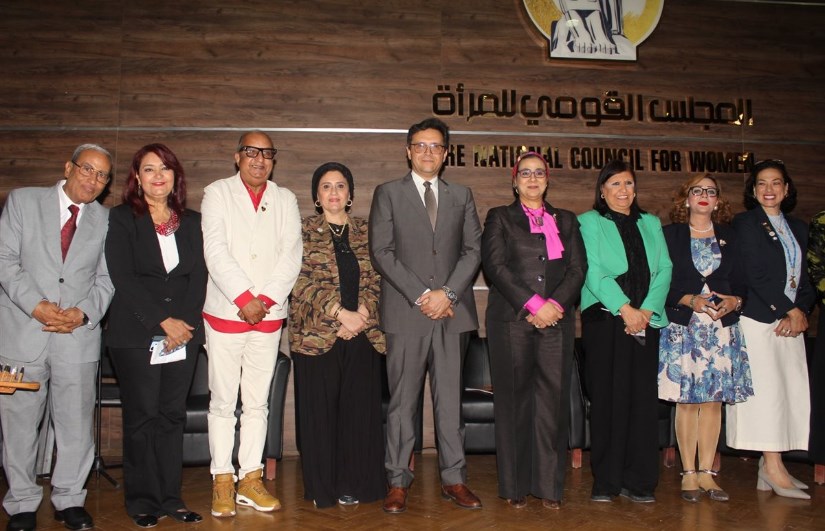 ندوة رسائل.. نساء أكتوبر ندوة رسائل.. نساء أكتوبر