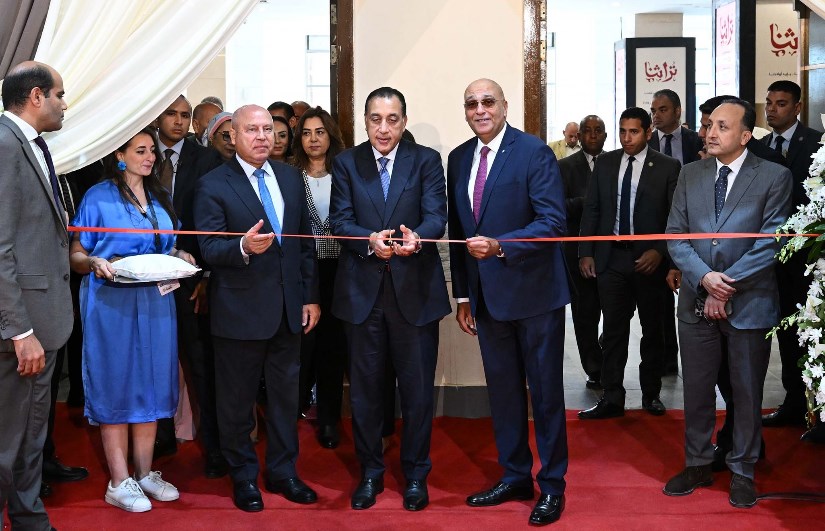 رئيس الوزراء يفتتح معرض تراثنا