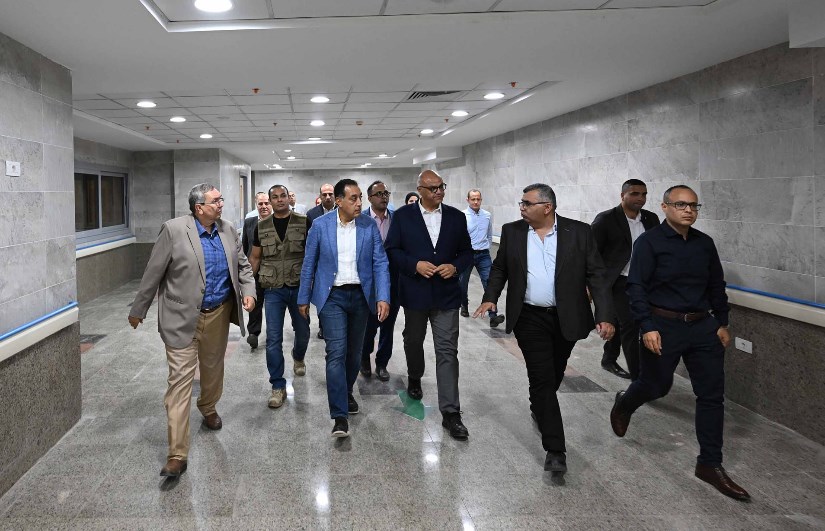 جولة رئيس الوزراء بمستشفى طوخ جولة رئيس الوزراء بمستشفى طوخ