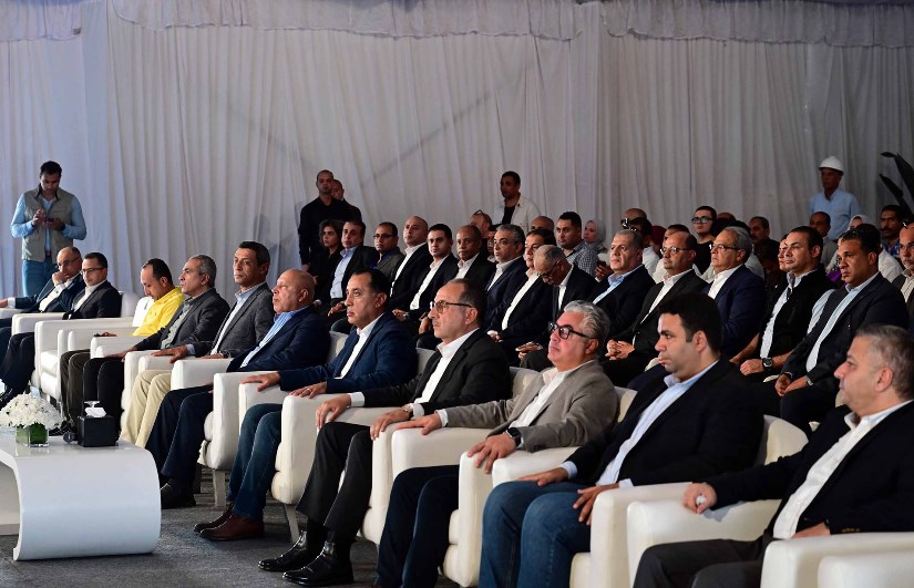 إعادة تشغيل مصنع "إيجيبت أنود" بالسخنة إعادة تشغيل مصنع "إيجيبت أنود" بالسخنة