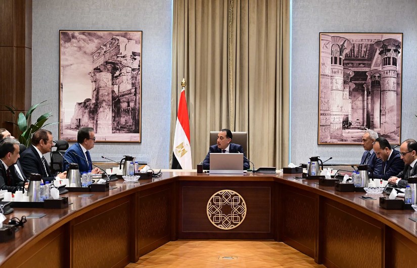 اجتماع متابعة تنفيذ المرحلة الثانية من منظومة التأمين الصحي الشامل اجتماع متابعة تنفيذ المرحلة الثانية من منظومة التأمين الصحي الشامل