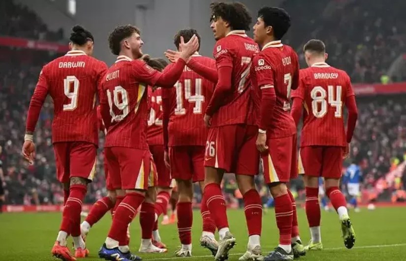 نادي ليفربول نادي ليفربول