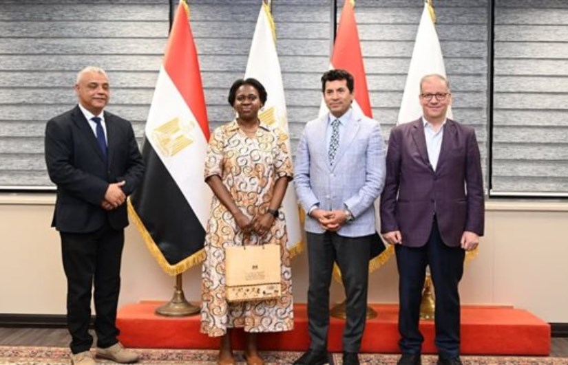 وزير الشباب والرياضة