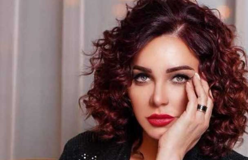 سلاف فواخرجي, سلاف فواخرجي,