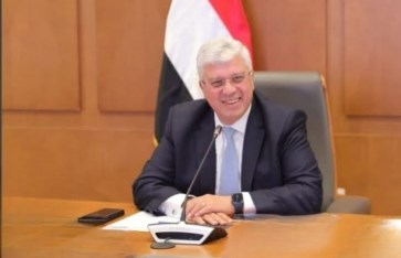 د. أيمن عاشور وزير التعليم العالي والبحث العلمي
