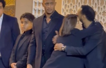 منة فضالي من عزاء والد محمد رمضان 