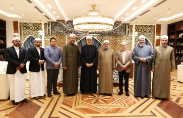 دكتور نظير عياد خلال اللقاء