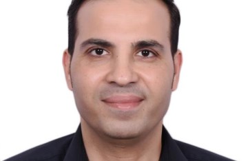 الكاتب أحمد فاضل