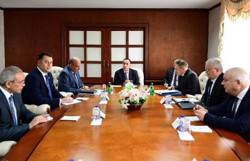 اجتماع رئيس الوزراء مع مدير “روساتوم”