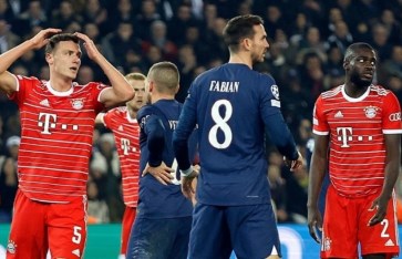 بايرن ميونخ وباريس سان جيرمان 