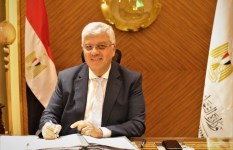 د. أيمن عاشور وزير التعليم العالي والبحث العلمي 