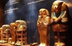 حرمة التجارة بالآثار