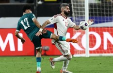 العراق والإمارات 