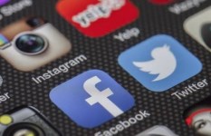 البرلمان الأوروبي والتواصل الاجتماعي 