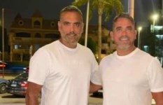  الفنان أحمد كرارة