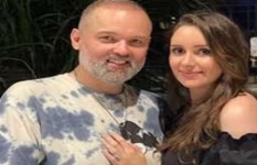 الفنان محمد محمود عبد العزيز