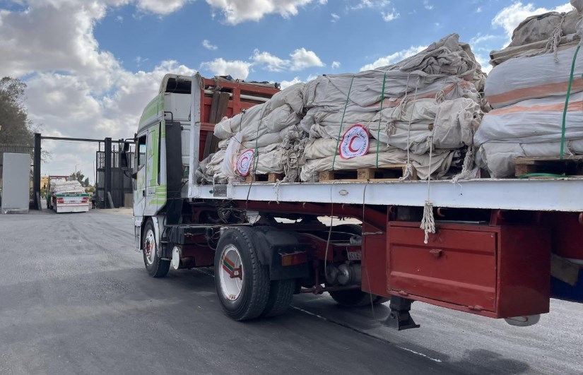 قافلة الهلال الأحمر 