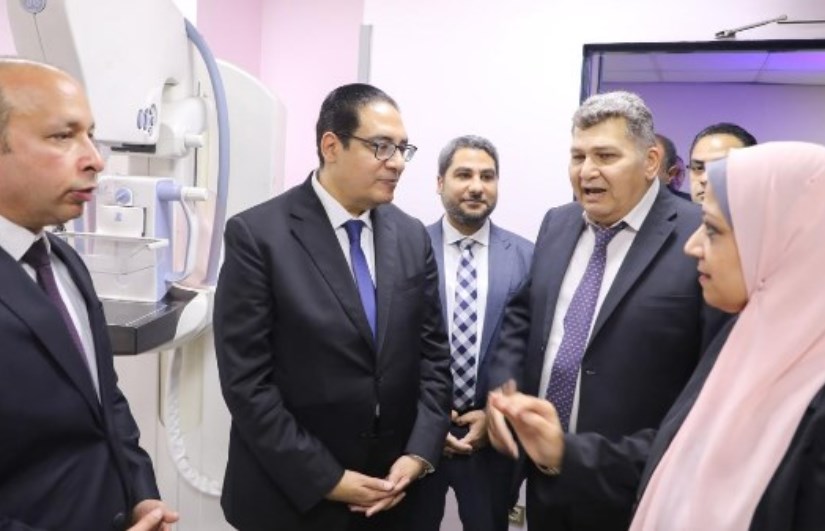 الدكتور محمد سامي عبد الصادق رئيس جامعة القاهرة 