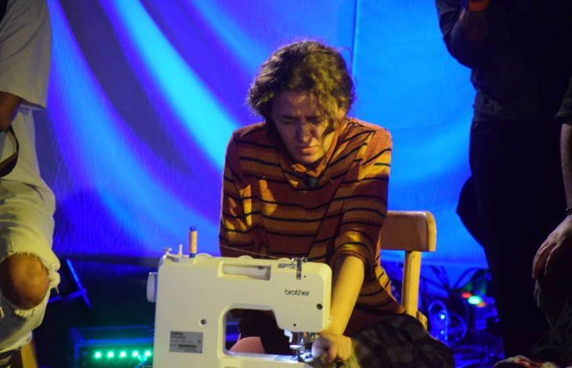 مسرحية قبل طلوع النهار