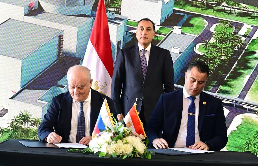 توقيع أوامر شراء الوقود النووي واتفاقية تعاون شاملة مع "روساتوم"