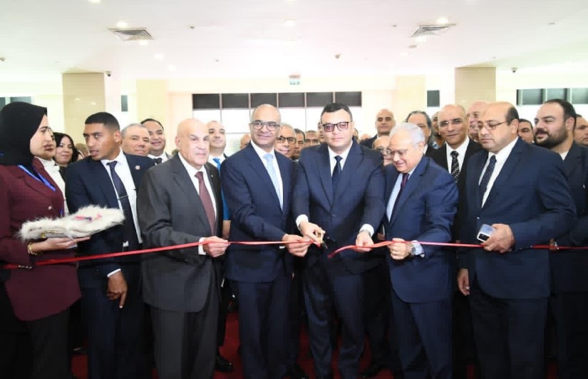 افتتاح المعرض الدولي لتكنولوجيا مياه الشرب والصرف الصحي