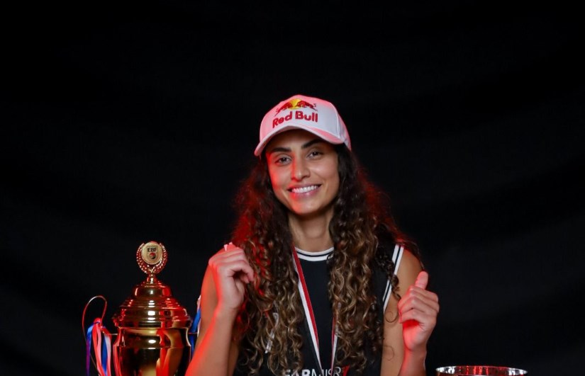 نادين السلعاوي